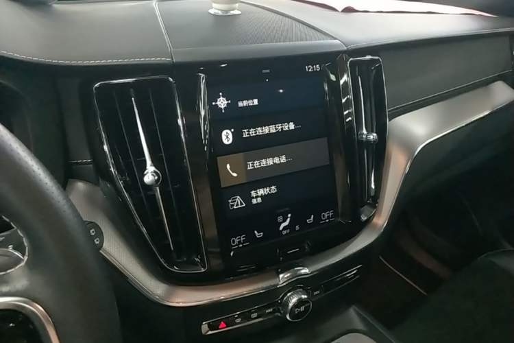 Used Volvo XC60 New Energy 2019 T8 E-Drive Hybrid Intelligent Luxury Sport Edition China V Standard Audio And AC Panel