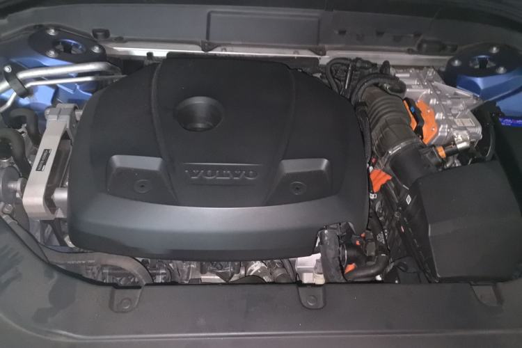 Used Volvo XC60 New Energy 2019 T8 E-Drive Hybrid Intelligent Luxury Sport Edition China VI Engine Bay
