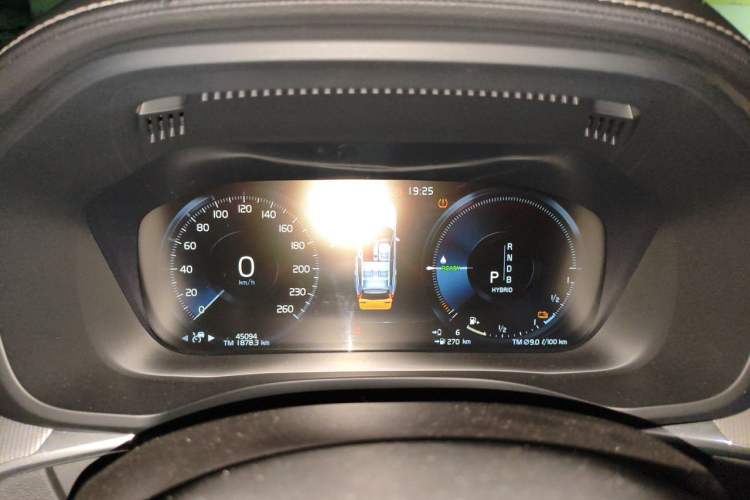 Used Volvo XC60 New Energy 2019 T8 E-Drive Hybrid Intelligent Luxury Sport Edition China V Standard Instrument Cluster