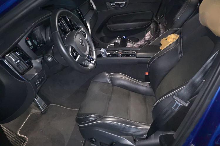 Used Volvo XC60 New Energy 2019 T8 E-Drive Hybrid Intelligent Luxury Sport Edition China VI Left Front Seat