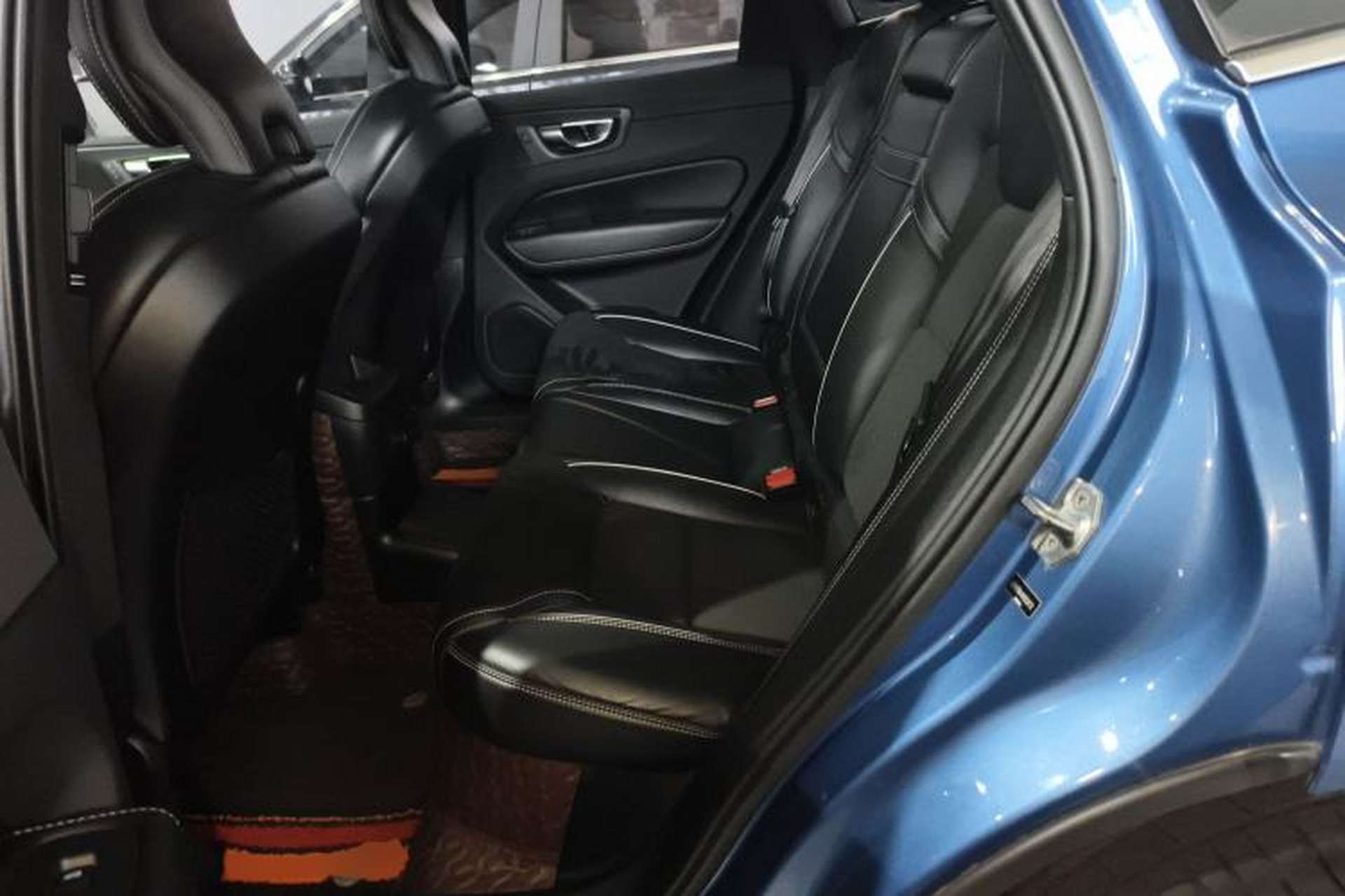 Used Volvo XC60 New Energy 2019 T8 E-Drive Hybrid Intelligent Luxury Sport Edition China VI Left Rear Seat