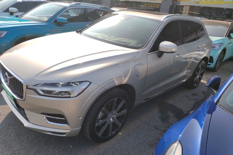 Used Volvo XC60 New Energy 2019 T8 e-Drive Hybrid Prestige Luxury Edition China VI Standard Exterior 3