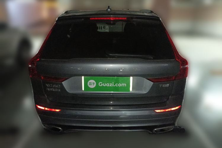 Used Volvo XC60 New Energy 2019 T8 E-Drive Hybrid Intelligent Luxury Sport Edition China VI Exterior 4