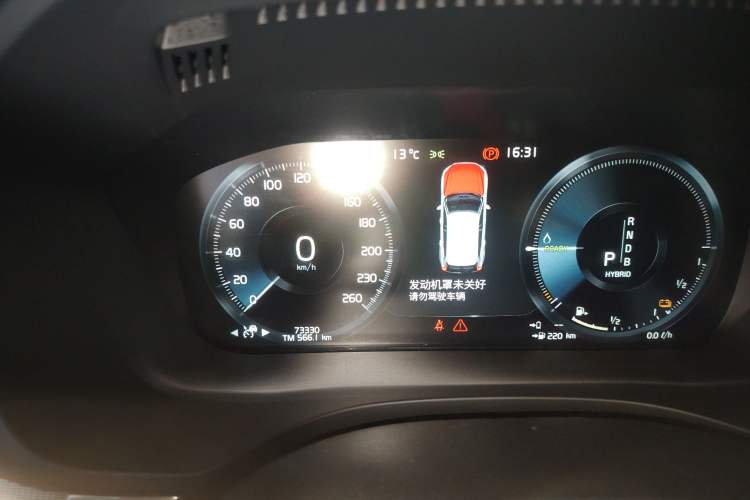 Used Volvo XC60 New Energy 2019 T8 E-Drive Hybrid Intelligent Luxury Sport Edition China V Standard Instrument Cluster