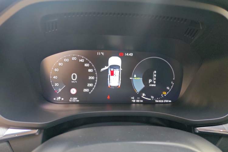 Used Volvo XC60 New Energy 2019 T8 E-Drive Hybrid Intelligent Luxury Sport Edition China V Standard Instrument Cluster