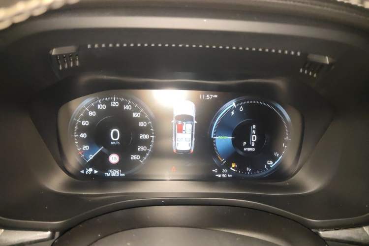 Used Volvo XC60 New Energy 2019 T8 E-Drive Hybrid Intelligent Luxury Sport Edition China V Standard Instrument Cluster