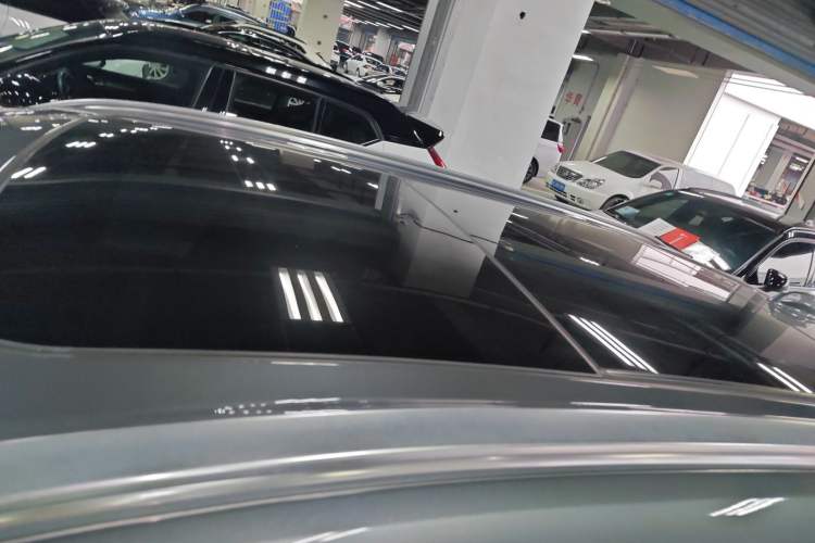 Used Volvo XC60 New Energy 2019 T8 E-Drive Hybrid Prestige Luxury Version China V Standard Roof