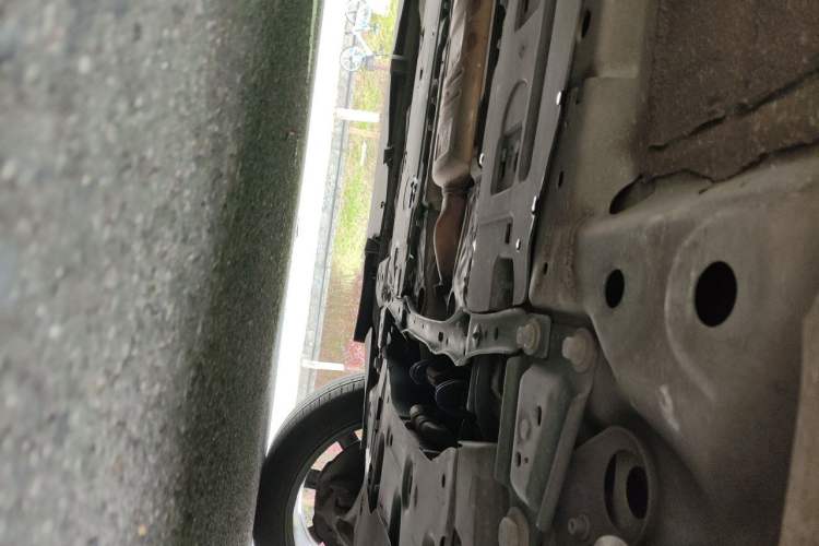 Used Volvo XC60 New Energy 2019 T8 E-Drive Hybrid Prestige Luxury Version China V Standard Chassis Front Right