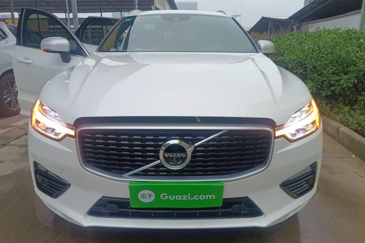 Used Volvo XC60 New Energy 2019 T8 E-Drive Hybrid Prestige Luxury Version China V Standard Front