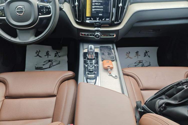 Used Volvo XC60 New Energy 2019 T8 E-Drive Hybrid Prestige Luxury Version China V Standard Gear Lever