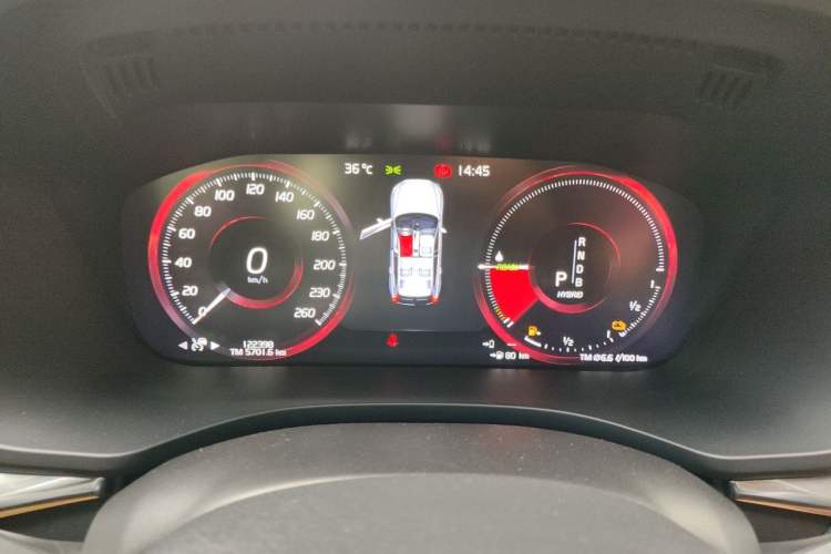 Used Volvo XC60 New Energy 2019 T8 E-Drive Hybrid Prestige Luxury Version China V Standard Instrument Cluster