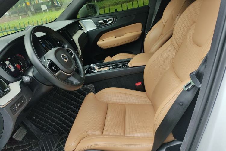 Used Volvo XC60 New Energy 2019 T8 E-Drive Hybrid Prestige Luxury Version China V Standard Left Front Seat