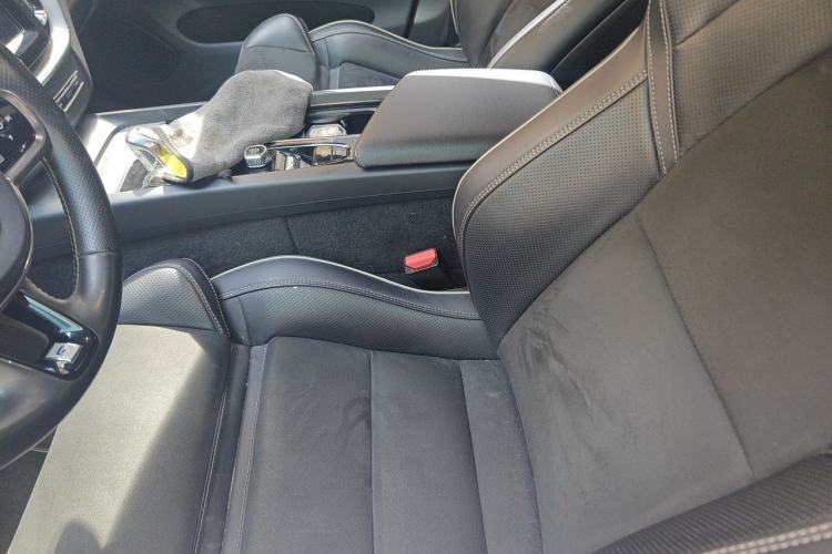Used Volvo XC60 New Energy 2019 T8 E-Drive Hybrid Intelligent Luxury Sport Edition China V Standard Left Front Seat