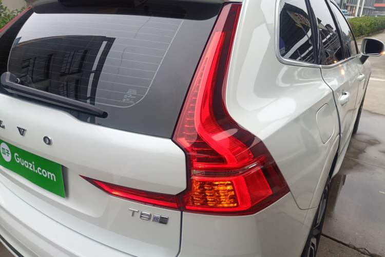 Used Volvo XC60 New Energy 2019 T8 E-Drive Hybrid Prestige Luxury Version China V Standard Right Rear Taillight