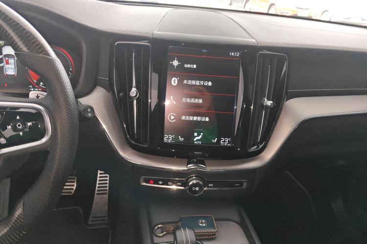 Used Volvo XC60 New Energy 2020 T8 eDrive Hybrid – Smart & Sporty Edition Audio And AC Panel