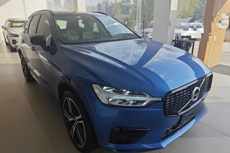 Used Volvo XC60 New Energy 2020 T8 eDrive Hybrid – Smart & Sporty Edition Front Right 45 Deg