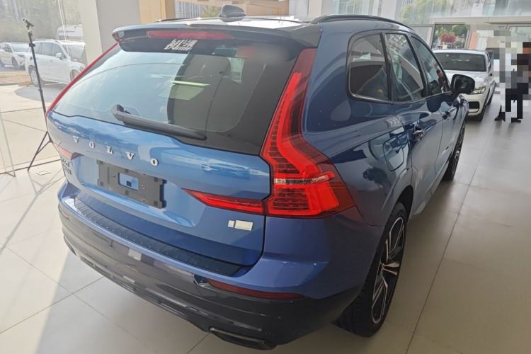 Used Volvo XC60 New Energy 2020 T8 eDrive Hybrid – Smart & Sporty Edition Rear Right 45 Deg