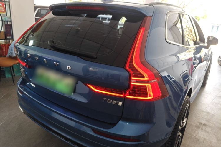Used Volvo XC60 New Energy 2020 T8 eDrive Hybrid – Smart & Sporty Edition Rear Right 45 Deg