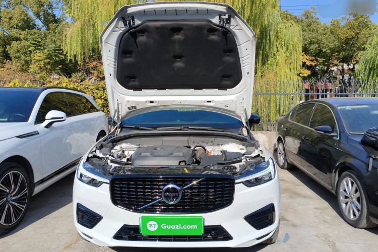Used Volvo XC60 New Energy 2020 T8 eDrive Hybrid – Smart & Sporty Edition Engine Bay
