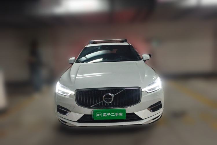 Used Volvo XC60 New Energy 2020 T8 eDrive Hybrid Luxury Edition Front