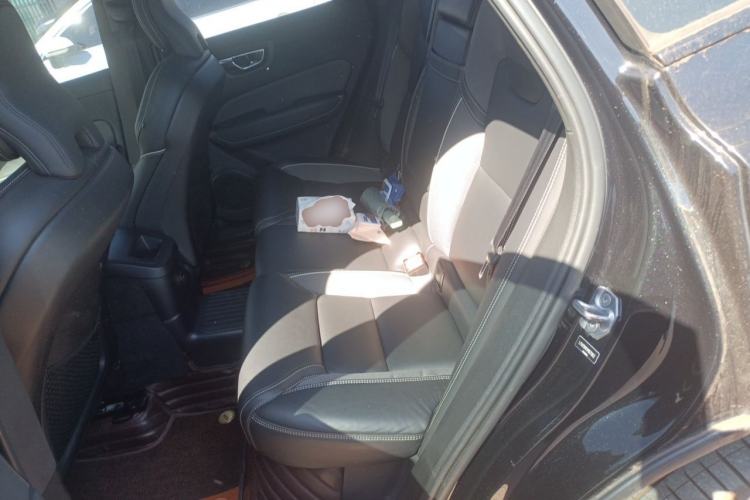 Used Volvo XC60 New Energy 2021 T8 E-Drive Hybrid Smart & Dynamic Edition Left Rear Seat