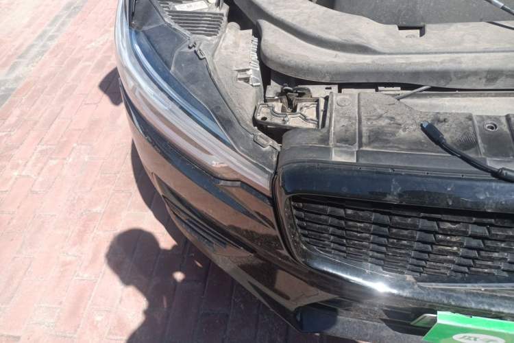 Used Volvo XC60 New Energy 2021 T8 E-Drive Hybrid Smart & Dynamic Edition Right Front Headlight