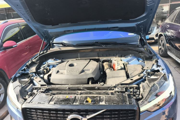 Used Volvo XC60 New Energy 2021 T8 E-Drive Hybrid Smart & Dynamic Edition Engine Bay