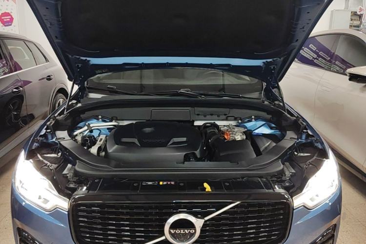 Used Volvo XC60 New Energy 2021 T8 E-Drive Hybrid Smart & Dynamic Edition Engine Bay