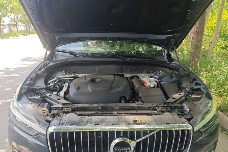 Used Volvo XC60 New Energy 2021 T8 e-Drive Hybrid Luxury Edition Engine Bay