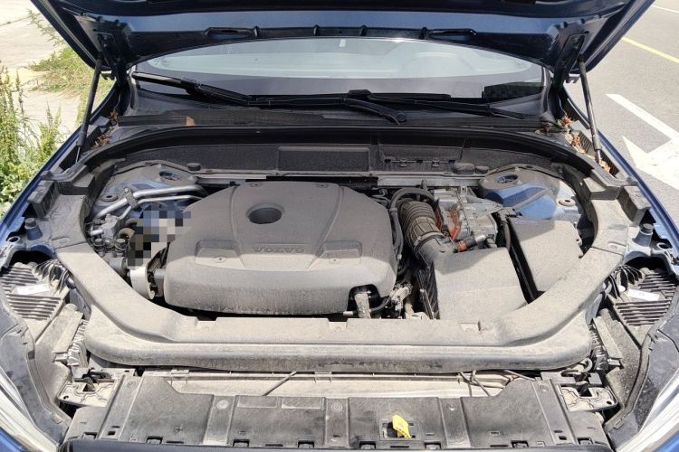 Used Volvo XC60 New Energy 2021 T8 E-Drive Hybrid Smart & Dynamic Edition Engine Bay