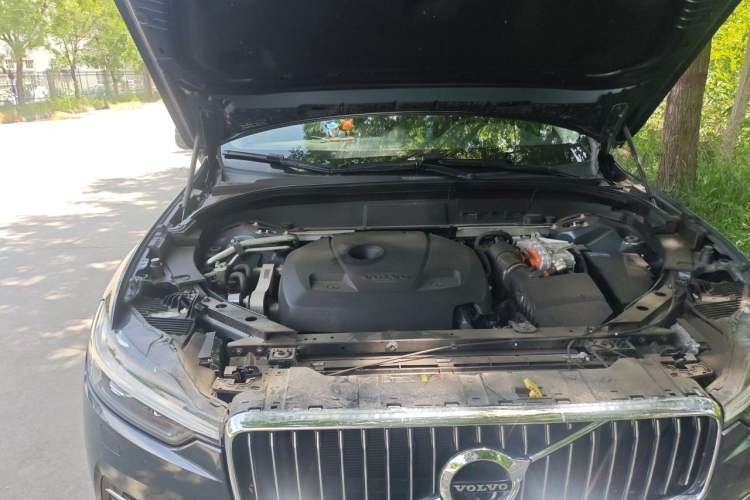 Used Volvo XC60 New Energy 2021 T8 e-Drive Hybrid Luxury Edition Engine Bay Right