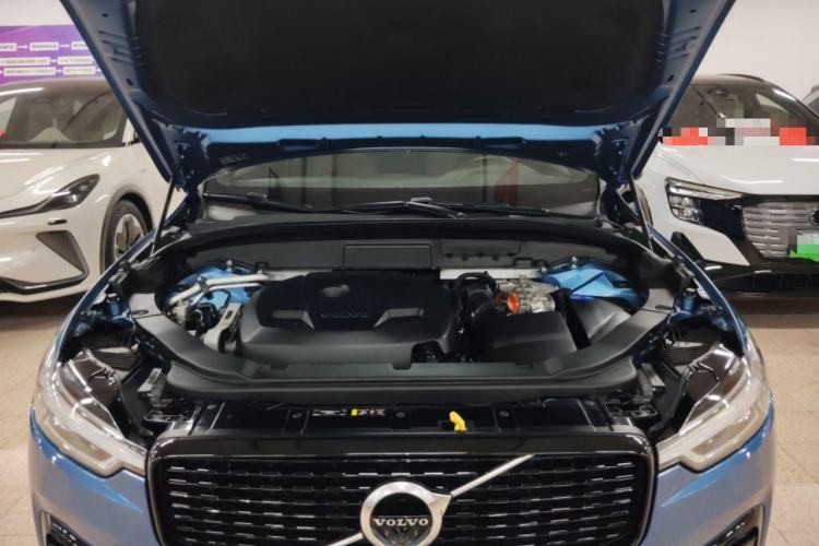 Used Volvo XC60 New Energy 2021 T8 E-Drive Hybrid Smart & Dynamic Edition Engine Bay