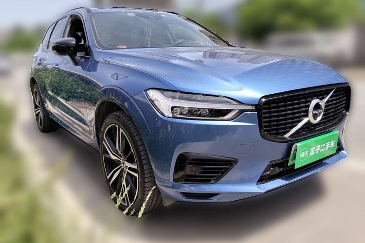 Used Volvo XC60 New Energy 2021 T8 E-Drive Hybrid Smart & Dynamic Edition Front Right 45 Deg