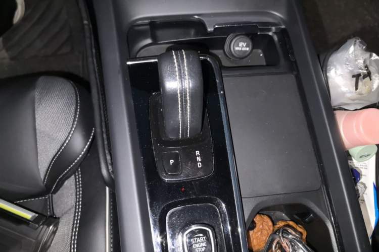 Used Volvo XC60 New Energy 2021 T8 E-Drive Hybrid Smart & Dynamic Edition Gear Lever