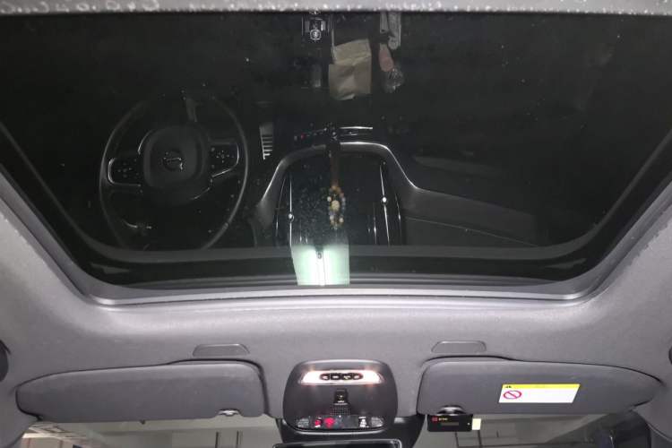 Used Volvo XC60 New Energy 2021 T8 E-Drive Hybrid Smart & Dynamic Edition Headliner