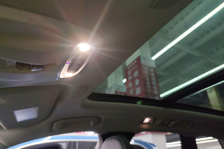 Used Volvo XC60 New Energy 2021 T8 e-Drive Hybrid Luxury Edition Headliner