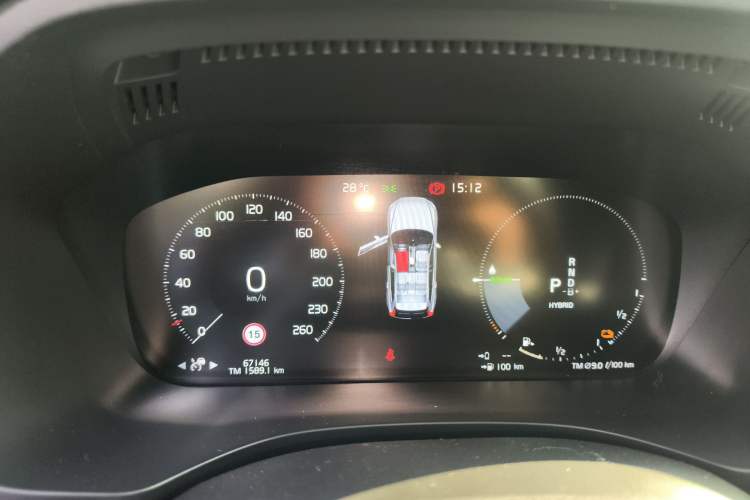 Used Volvo XC60 New Energy 2021 T8 E-Drive Hybrid Smart & Dynamic Edition Instrument Cluster