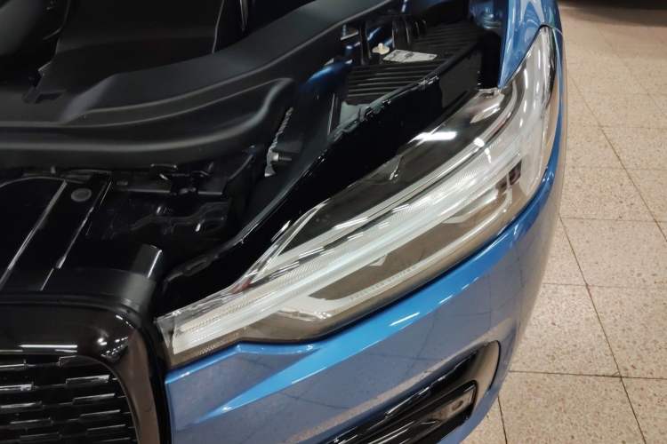 Used Volvo XC60 New Energy 2021 T8 E-Drive Hybrid Smart & Dynamic Edition Left Front Headlight