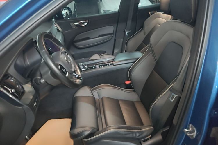 Used Volvo XC60 New Energy 2021 T8 E-Drive Hybrid Smart & Dynamic Edition Left Front Seat