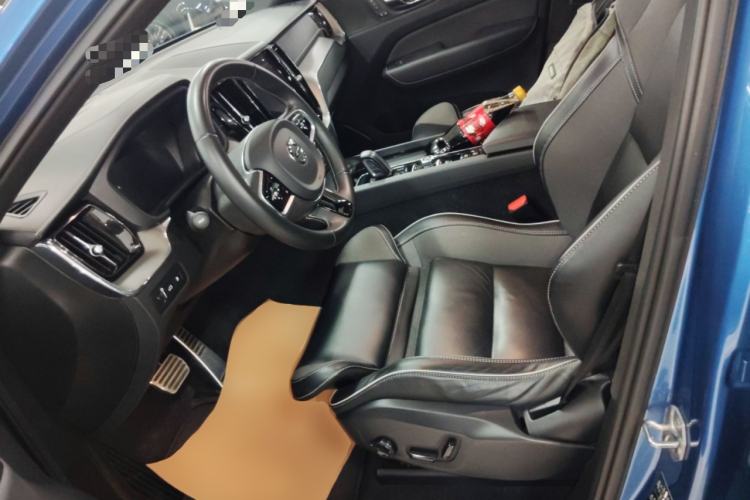 Used Volvo XC60 New Energy 2021 T8 E-Drive Hybrid Smart & Dynamic Edition Left Front Seat