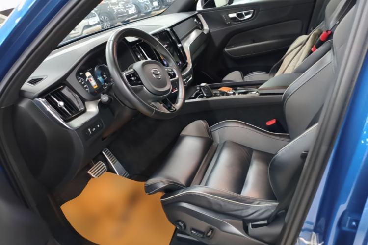 Used Volvo XC60 New Energy 2021 T8 E-Drive Hybrid Smart & Dynamic Edition Left Front Seat