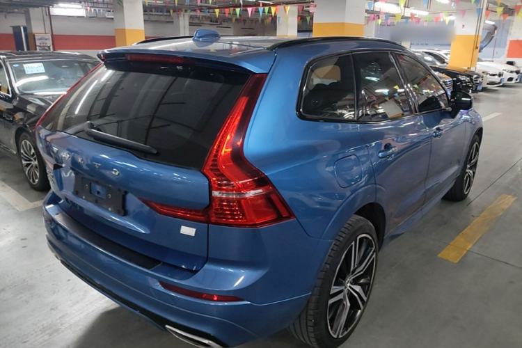 Used Volvo XC60 New Energy 2021 T8 E-Drive Hybrid Smart & Dynamic Edition Rear Right 45 Deg