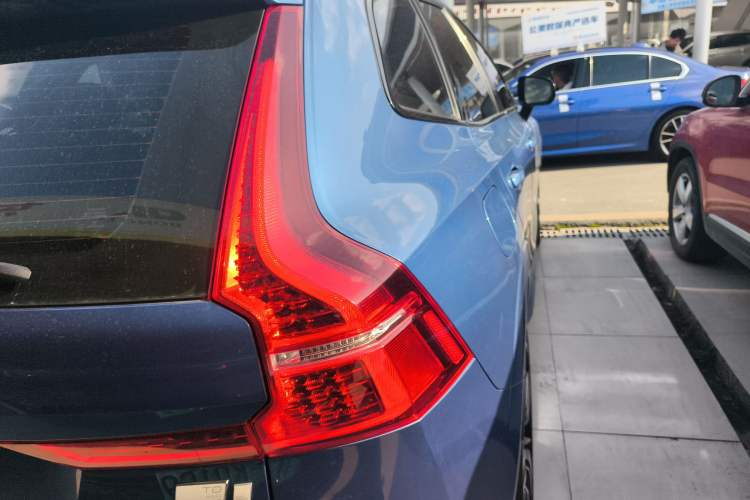 Used Volvo XC60 New Energy 2021 T8 E-Drive Hybrid Smart & Dynamic Edition Right Rear Taillight