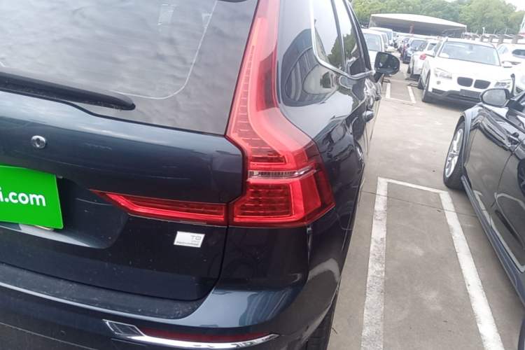 Used Volvo XC60 New Energy 2021 T8 e-Drive Hybrid Luxury Edition Right Rear Taillight