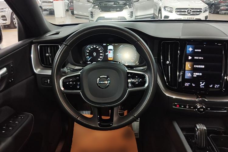 Used Volvo XC60 New Energy 2021 T8 E-Drive Hybrid Smart & Dynamic Edition Steering Wheel