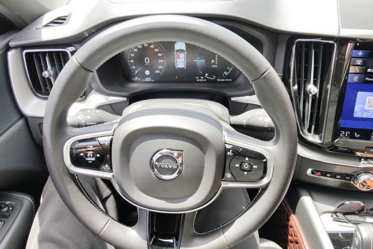 Used Volvo XC60 New Energy 2021 T8 E-Drive Hybrid Smart & Dynamic Edition Steering Wheel