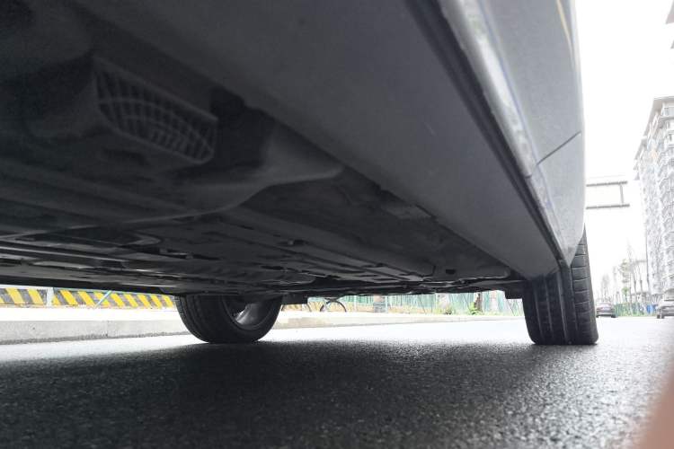Used Volvo XC60 New Energy 2021 T8 E-Drive Hybrid Smart & Dynamic Edition Chassis Rear Right