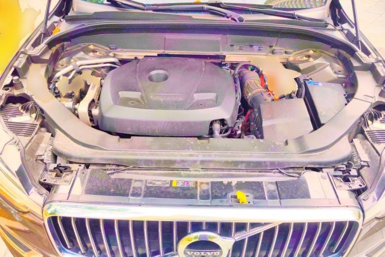Used Volvo XC60 New Energy 2021 T8 e-Drive Hybrid Luxury Edition Engine Bay