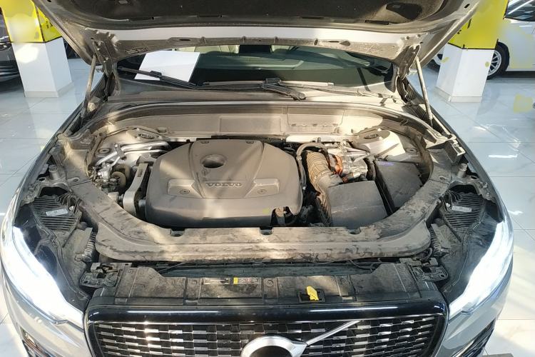 Used Volvo XC60 New Energy 2021 T8 E-Drive Hybrid Smart & Dynamic Edition Engine Bay