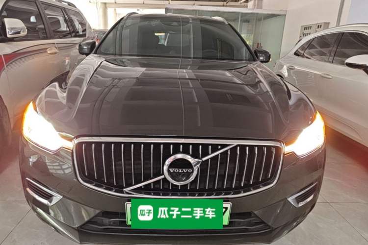 Used Volvo XC60 New Energy 2021 T8 e-Drive Hybrid Luxury Edition Front